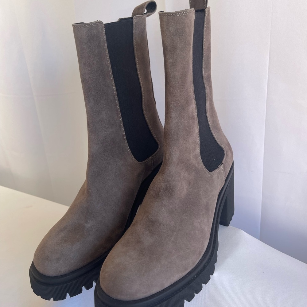Women's Taupe Suede Chunky Chelsea Heeled Boots - Picture 4 of 13